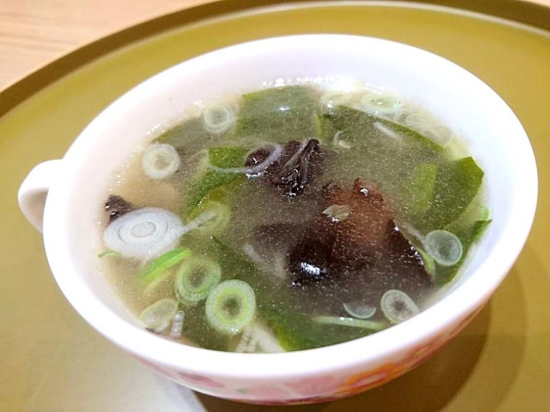 キクラゲとわかめの中華スープ